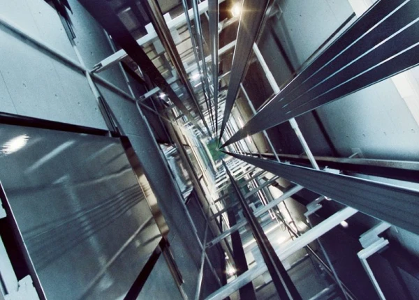 Asansör Bakımı Neden Hayati Öneme Sahiptir? 🛠️